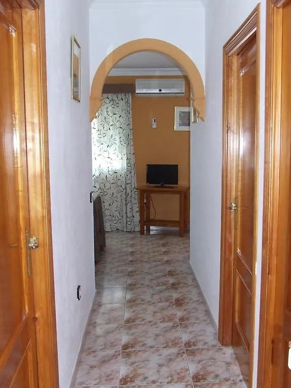 Apartamentos Los Arcos El Bosque 0*,